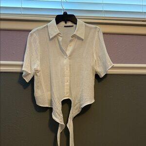 T Tahari Cream Button-Down Tie-Front Shirt